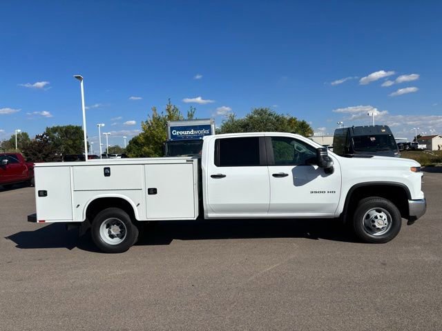 2025 Chevrolet Silverado 3500HD Work Truck photo 4