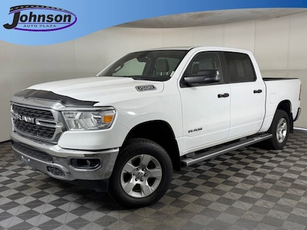 2023 Ram 1500 Big Horn Crew Cab 4x4 57 Box Truck