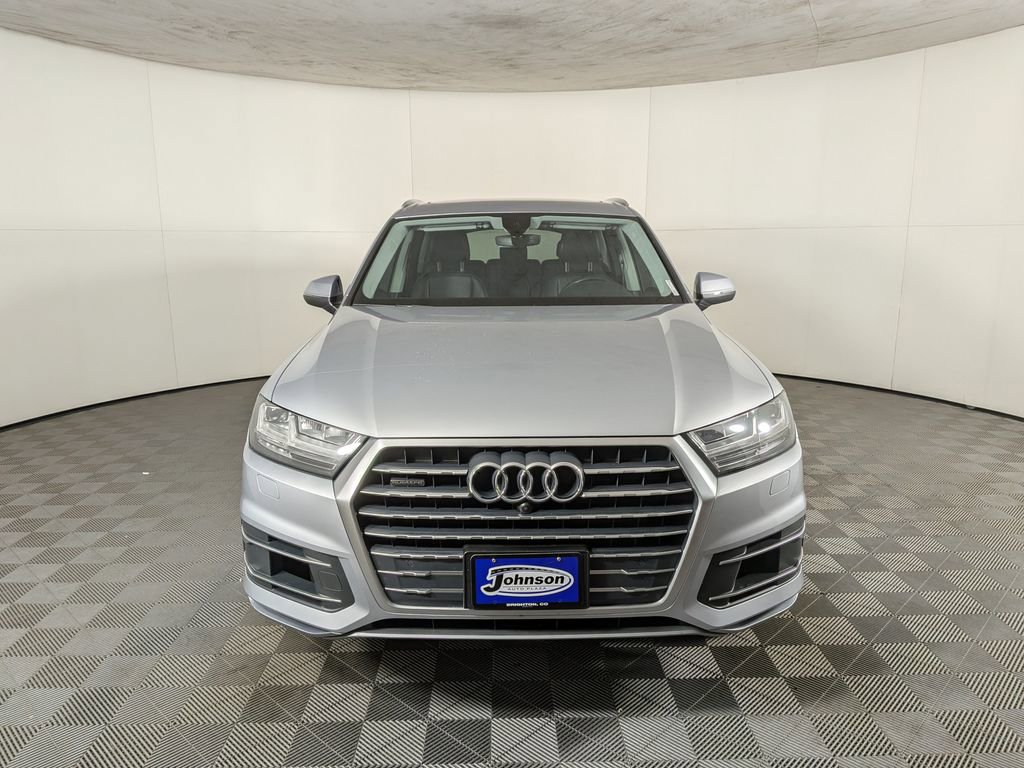 2019 Audi Q7 Premium Plus photo 2