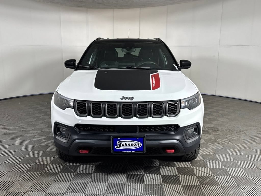 Used 2025 Jeep Compass Trailhawk 4x4 SUV