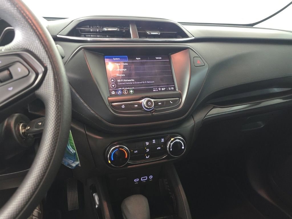 Photo 18