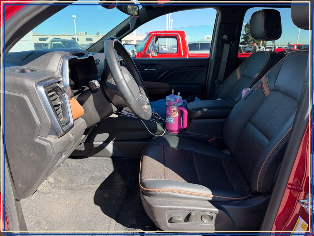 Used 2025 GMC Canyon AT4 Truck