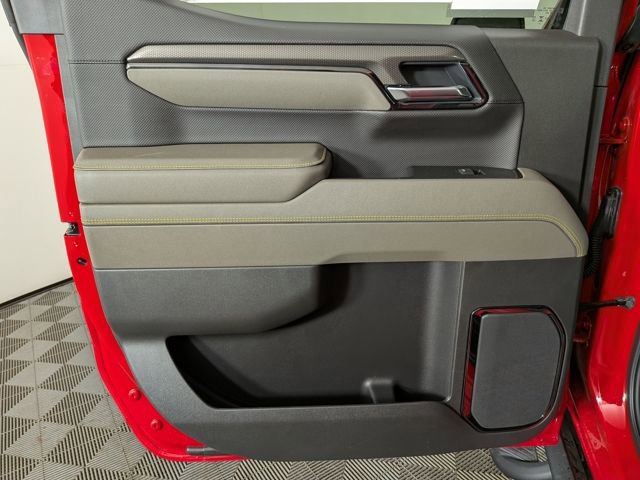 2025 Chevrolet Silverado 1500 ZR2 - Photo 31