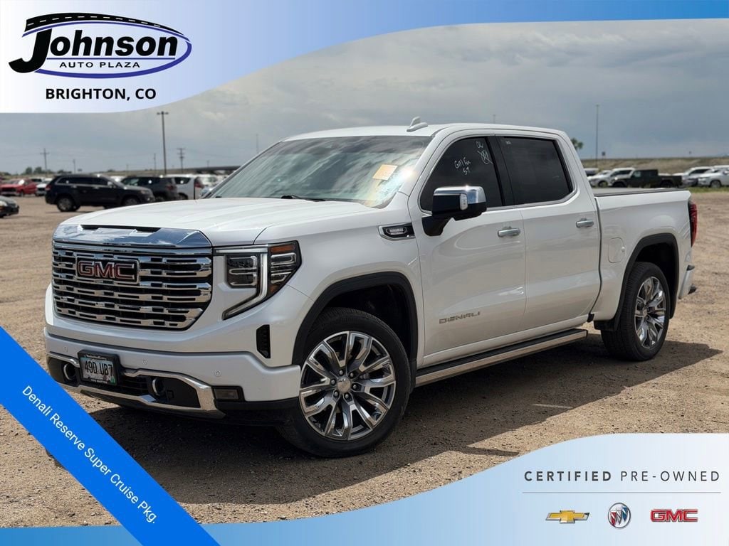 2024 GMC Sierra 4WD Crew Cab Short Box Denali's photo