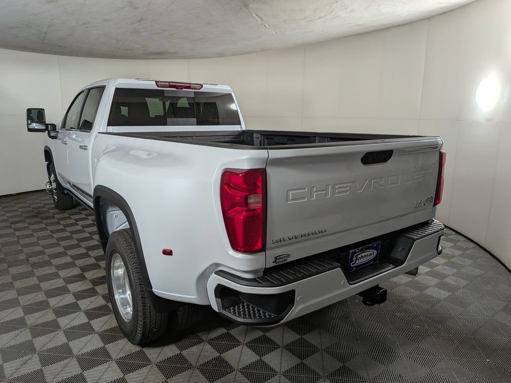 New 2026 Chevrolet Silverado 3500 HD High Country DRW Truck