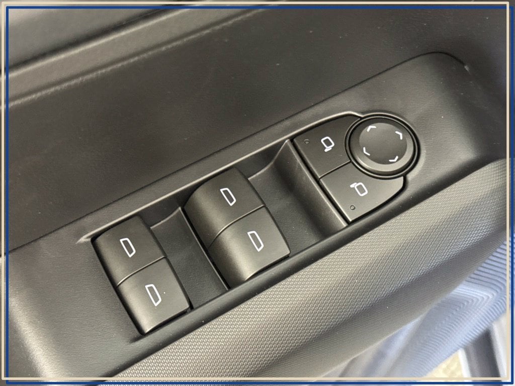 2026 Chevrolet Colorado Work Truck - Photo 28