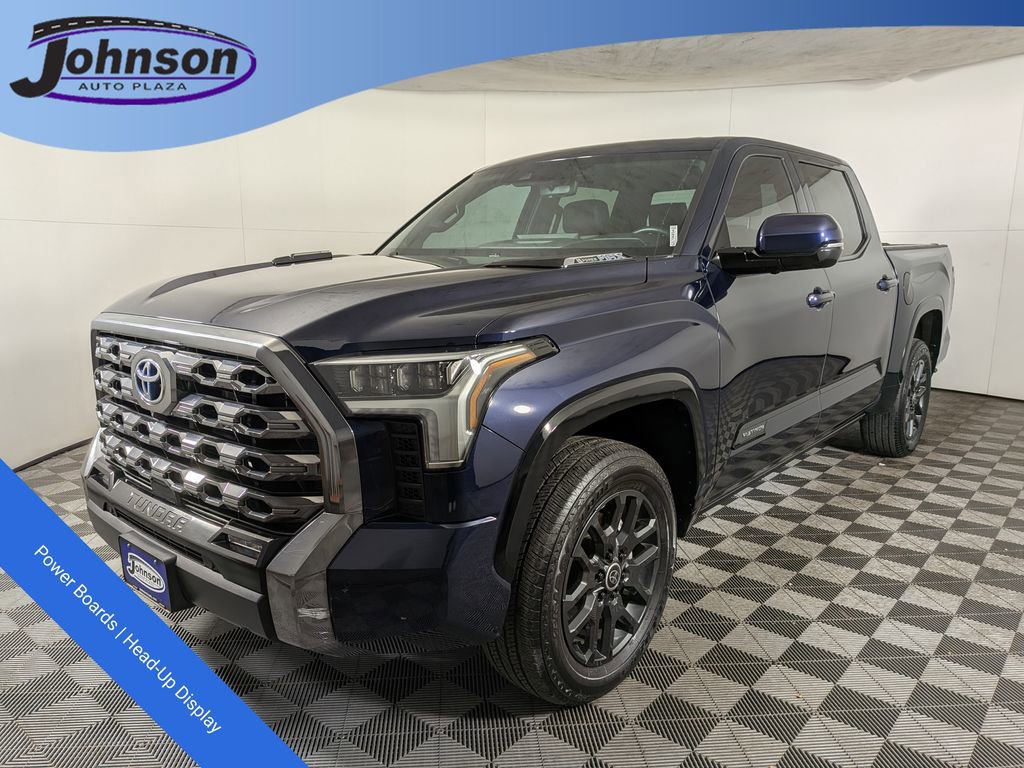 2024 Toyota Tundra Platinum's photo