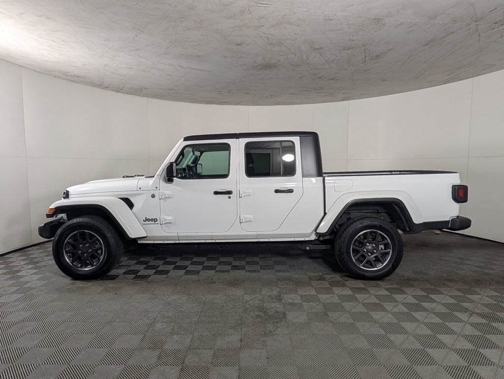 2023 Jeep Gladiator Overland photo 3