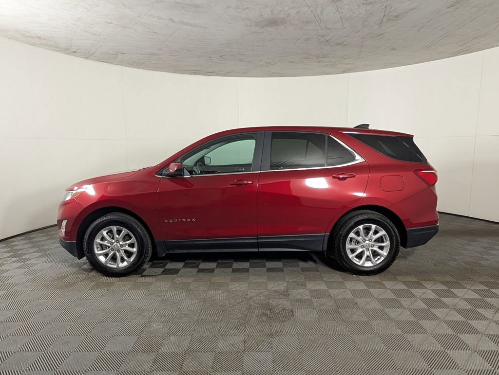 2021 Chevrolet Equinox LT photo 3