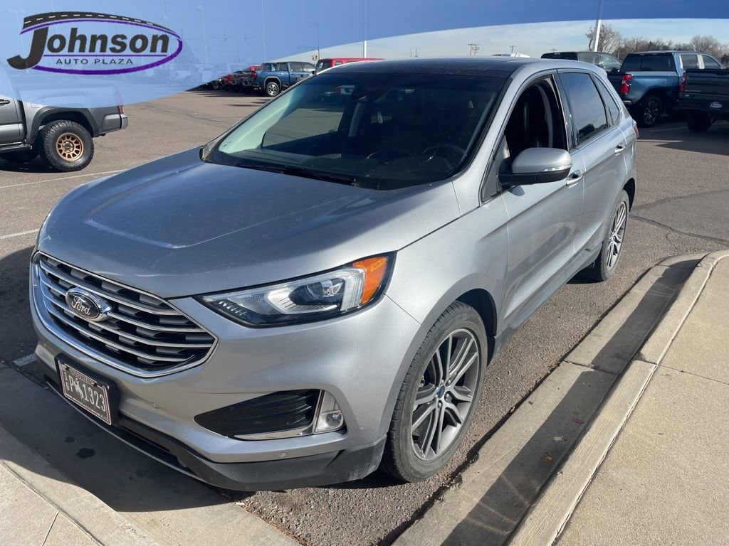 2020 Ford Edge Titanium