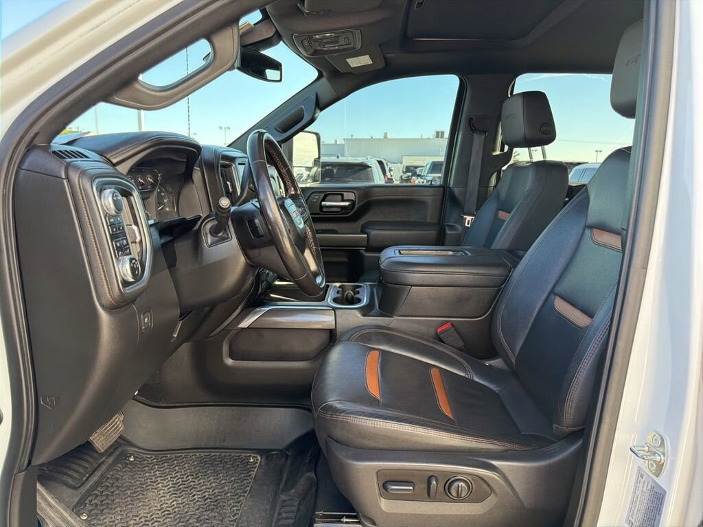 Used 2022 GMC Sierra 2500 HD AT4 Truck