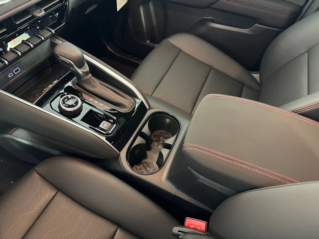 2026 Chevrolet Colorado Z71 - Photo 24