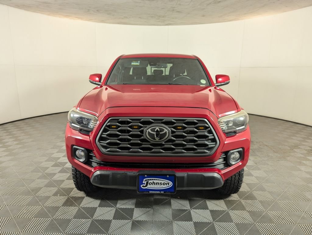2022 Toyota Tacoma TRD V6 photo 2