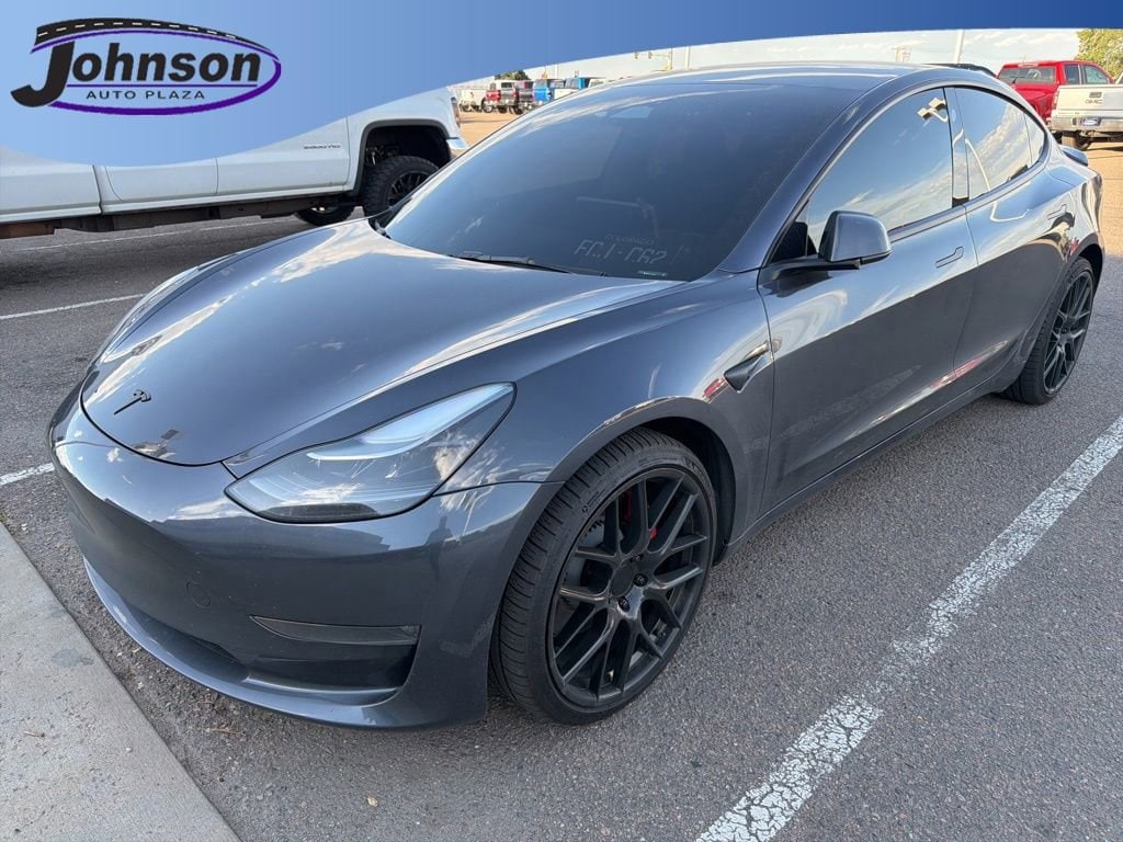 2023 Tesla Model 3 Performance's photo