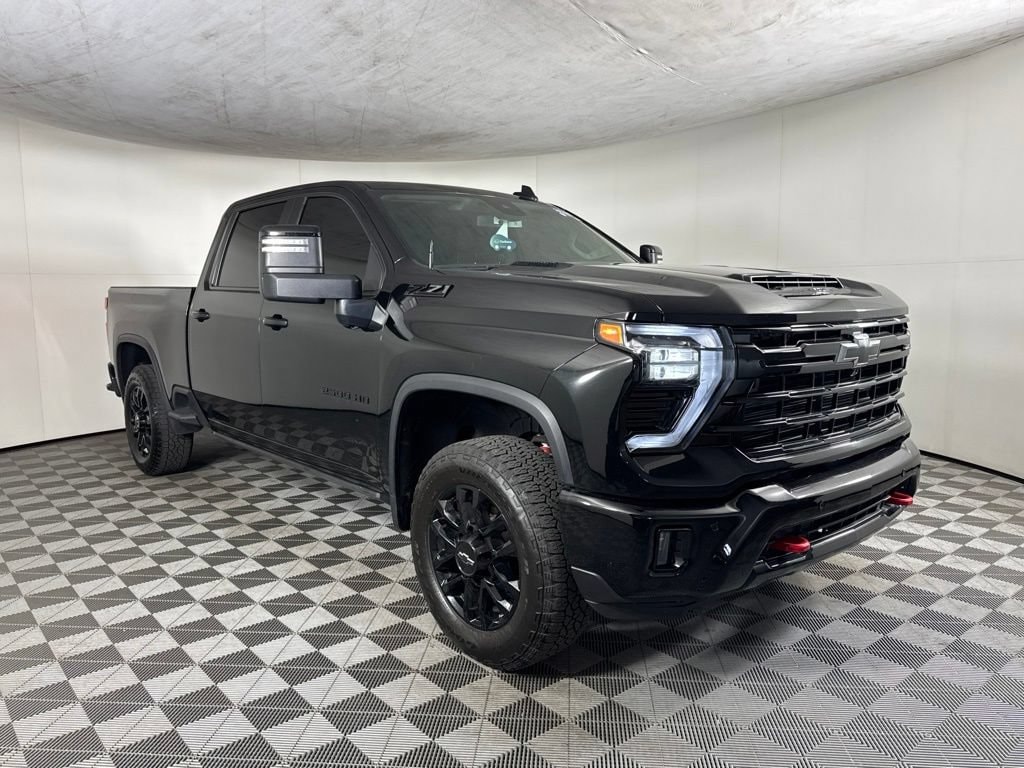 Used 2025 Chevrolet Silverado 2500 HD LT Truck