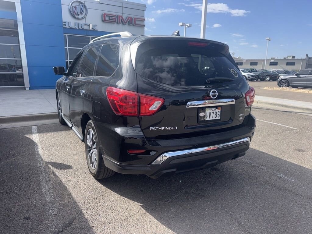 Used 2019 Nissan Pathfinder SL