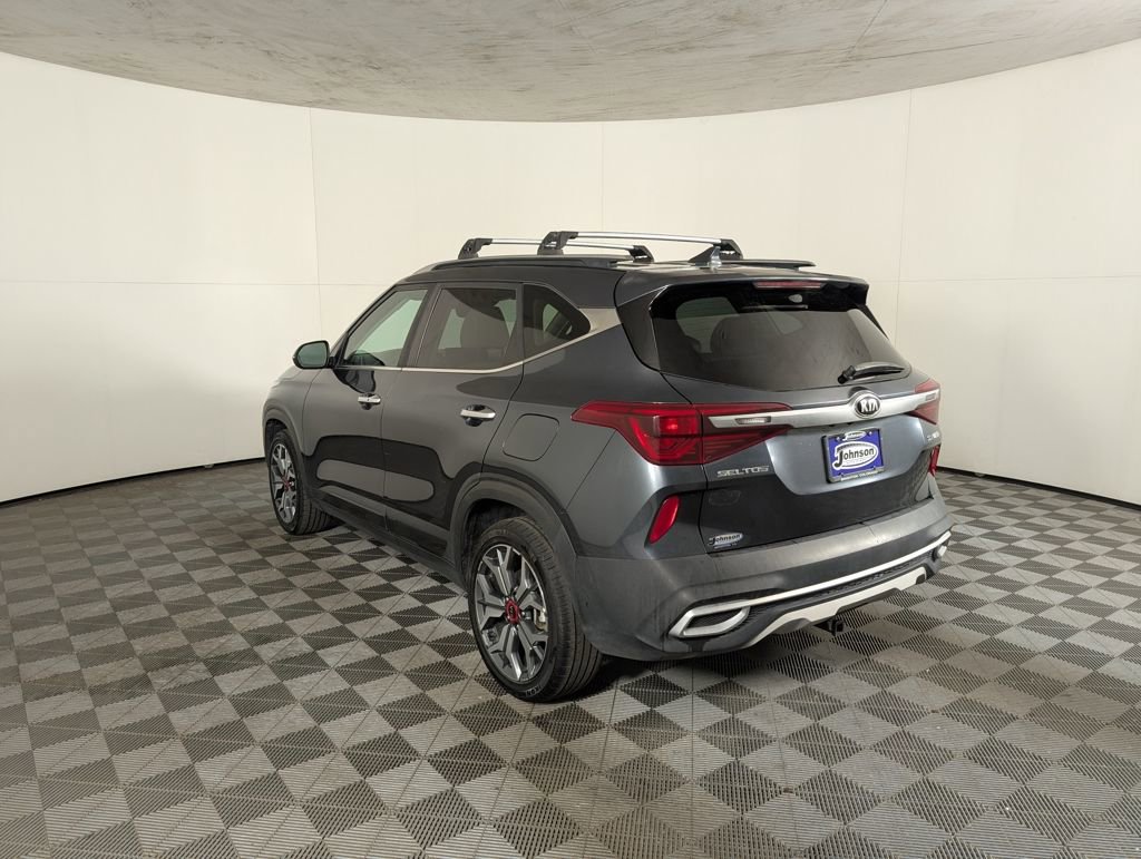 2021 Kia Seltos SX photo 2