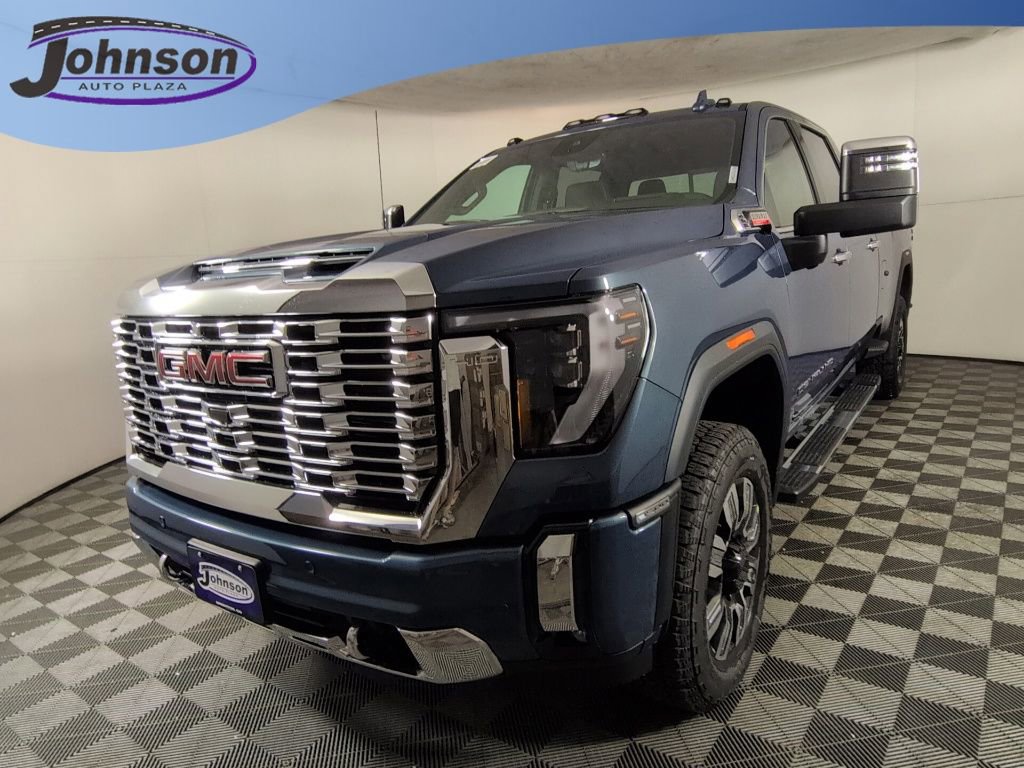 2026 GMC Sierra 4WD Crew Cab Standard Box Denali's photo