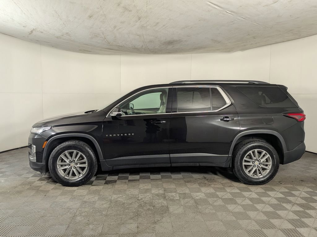 Used 2022 Chevrolet Traverse LT Leather SUV