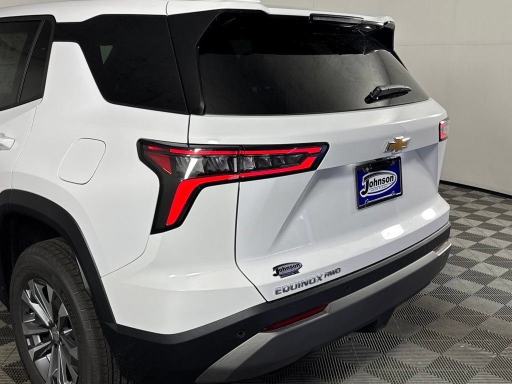 2027 Chevrolet Equinox LT - Photo 36