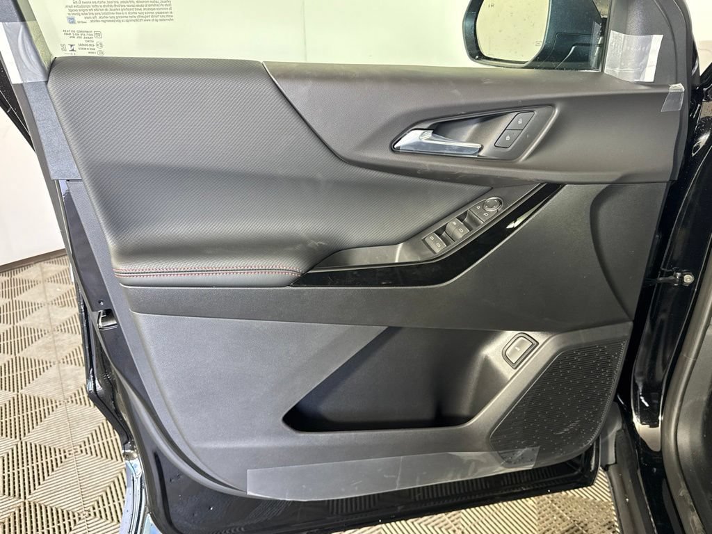 2027 Chevrolet Equinox RS - Photo 27
