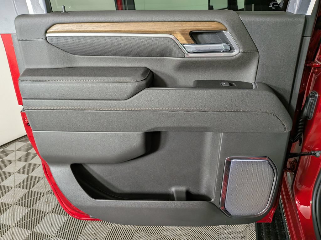 2026 Chevrolet Silverado 2500 HD High Country - Photo 29