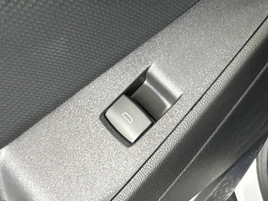 2027 Chevrolet Equinox LT - Photo 27