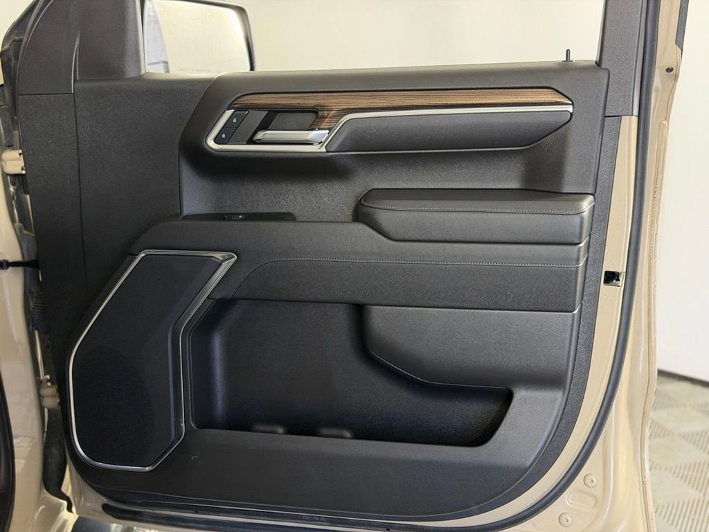 2023 Chevrolet Silverado 1500 LT Trail Boss - Photo 45
