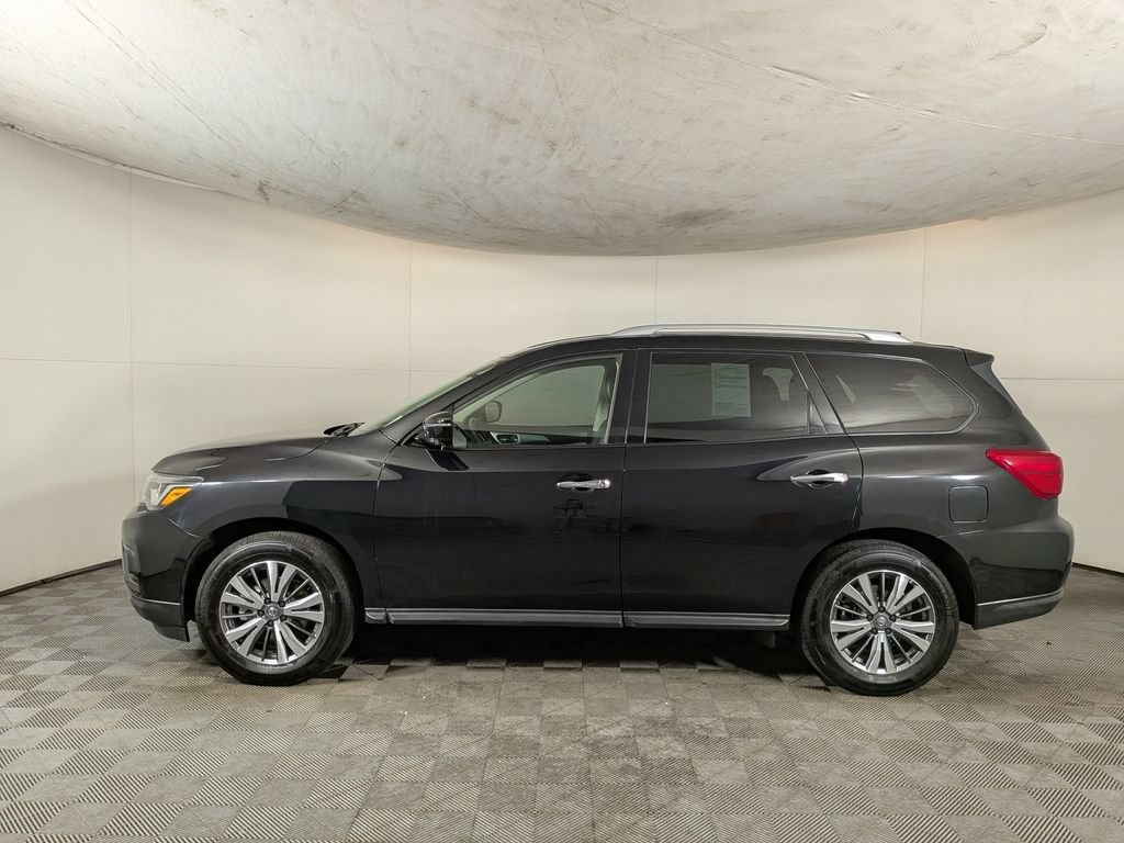 Used 2019 Nissan Pathfinder SL