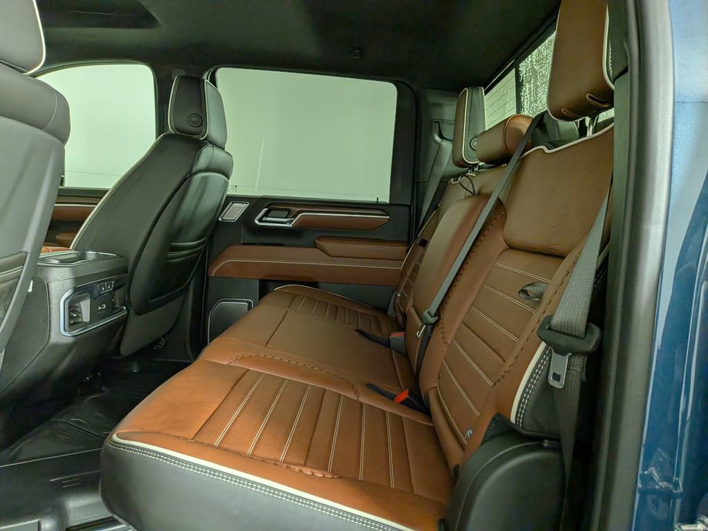 2026 GMC Sierra 3500HD Denali Ultimate - Photo 31