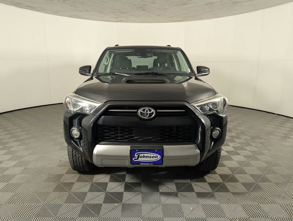 2020 Toyota 4Runner SR5 photo 2