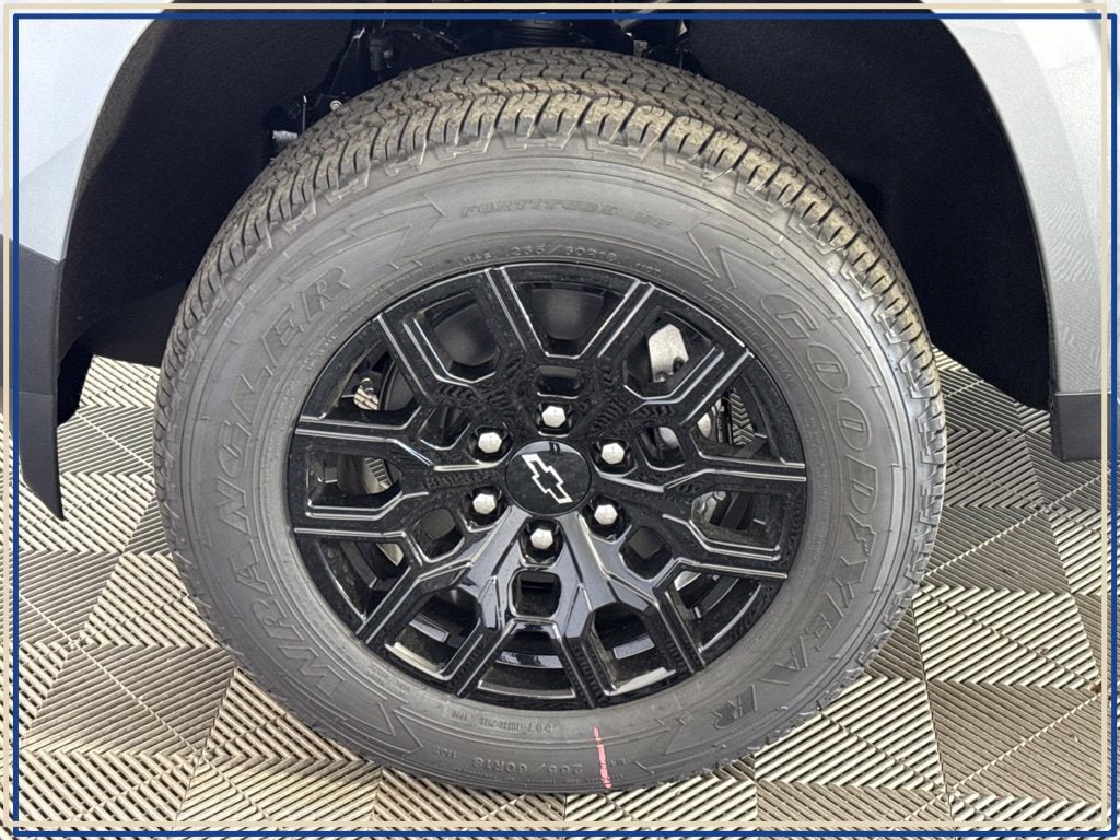 2026 Chevrolet Colorado Work Truck - Photo 12