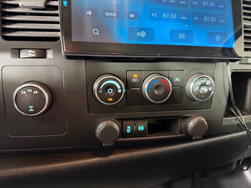 2013 Chevrolet Silverado 2500HD LT - Photo 20