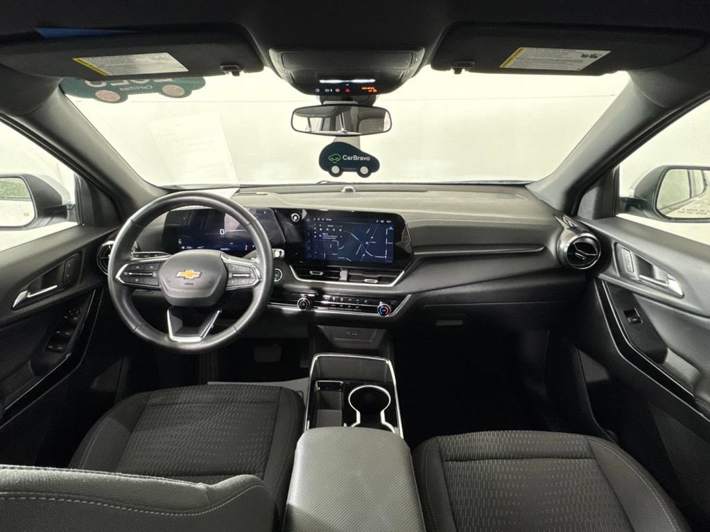 2025 Chevrolet Equinox LT - Photo 38