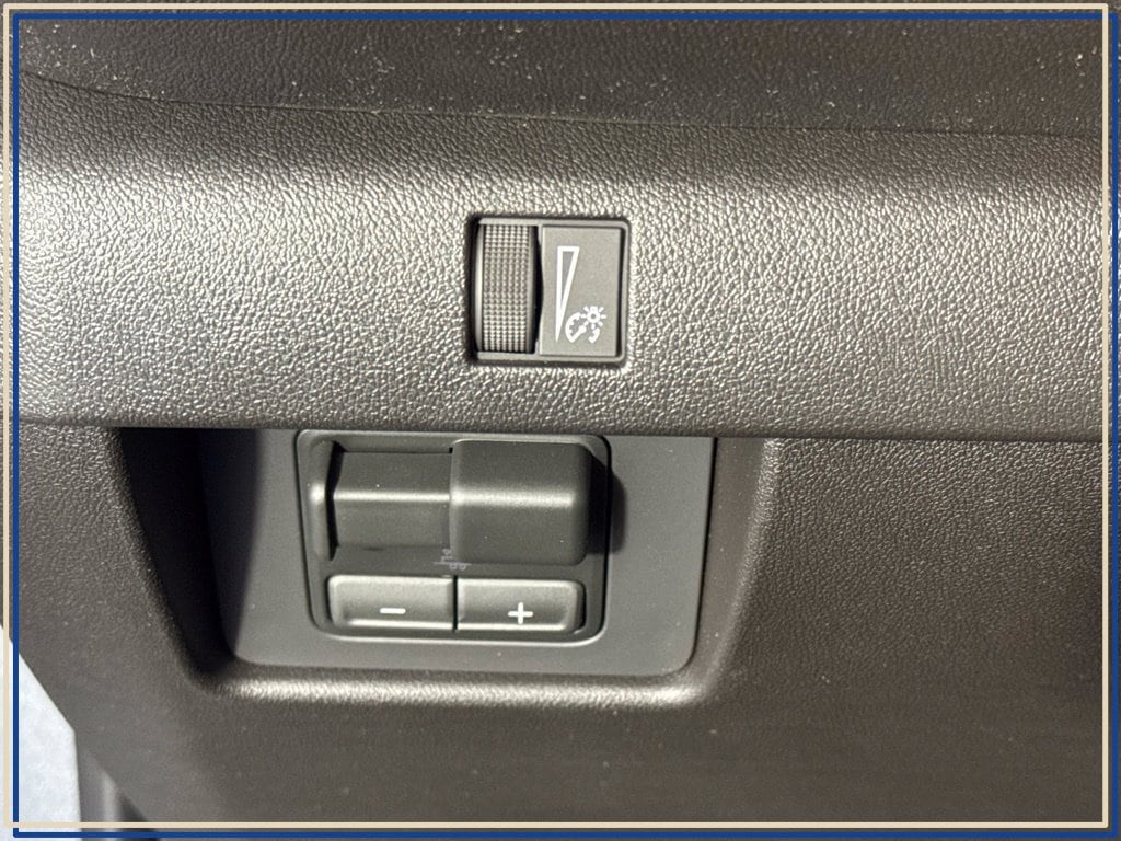 2026 Chevrolet Colorado Work Truck - Photo 18
