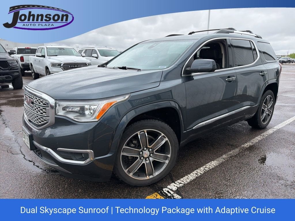 2019 GMC Acadia Denali AWD's photo