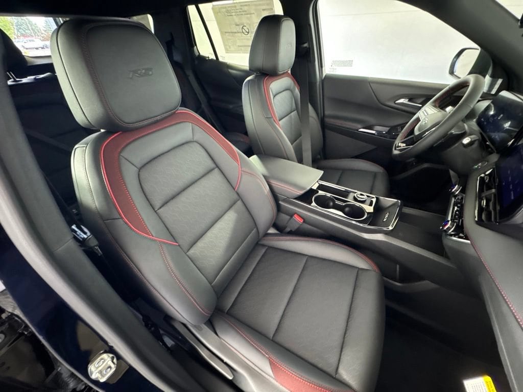 2027 Chevrolet Equinox RS - Photo 34