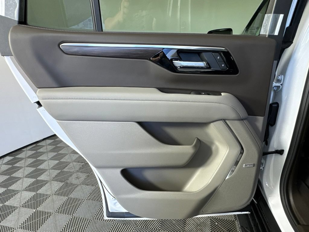 2026 Chevrolet Tahoe LT - Photo 33