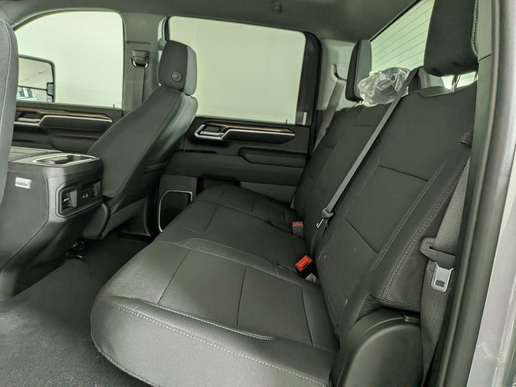 2026 Chevrolet Silverado 3500HD LT - Photo 28