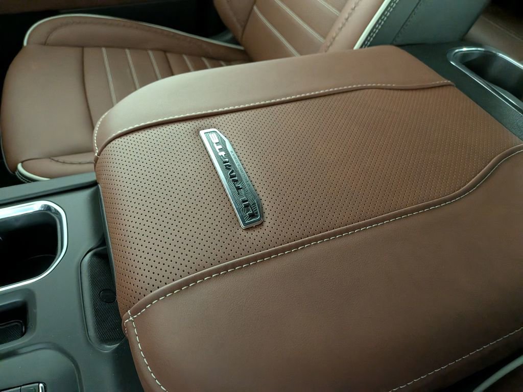2026 GMC Sierra 3500HD Denali Ultimate - Photo 28