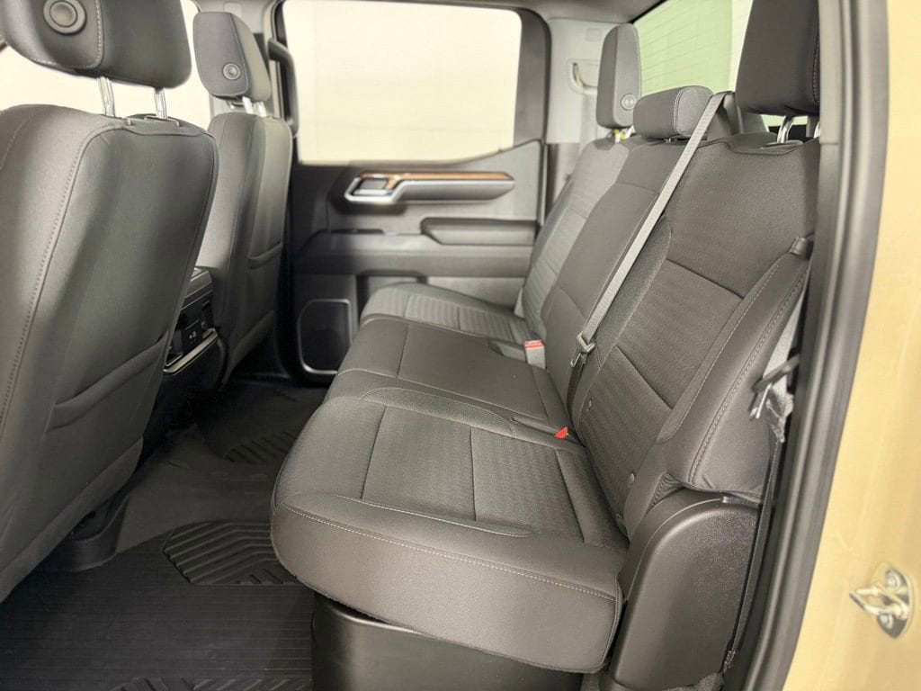 2023 Chevrolet Silverado 1500 LT Trail Boss - Photo 37