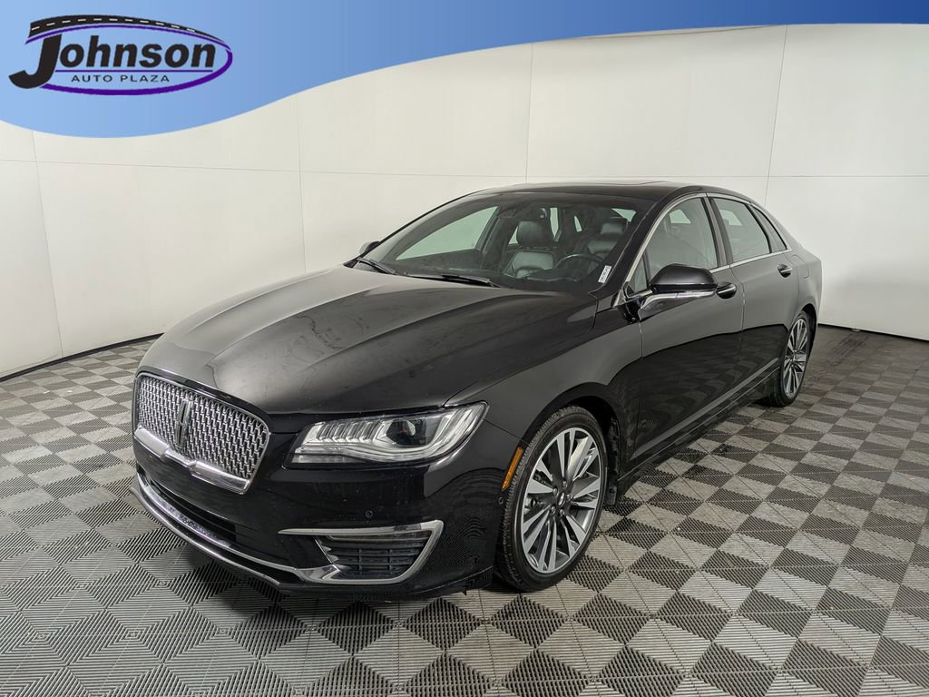 2019 Lincoln MKZ Reserve's photo