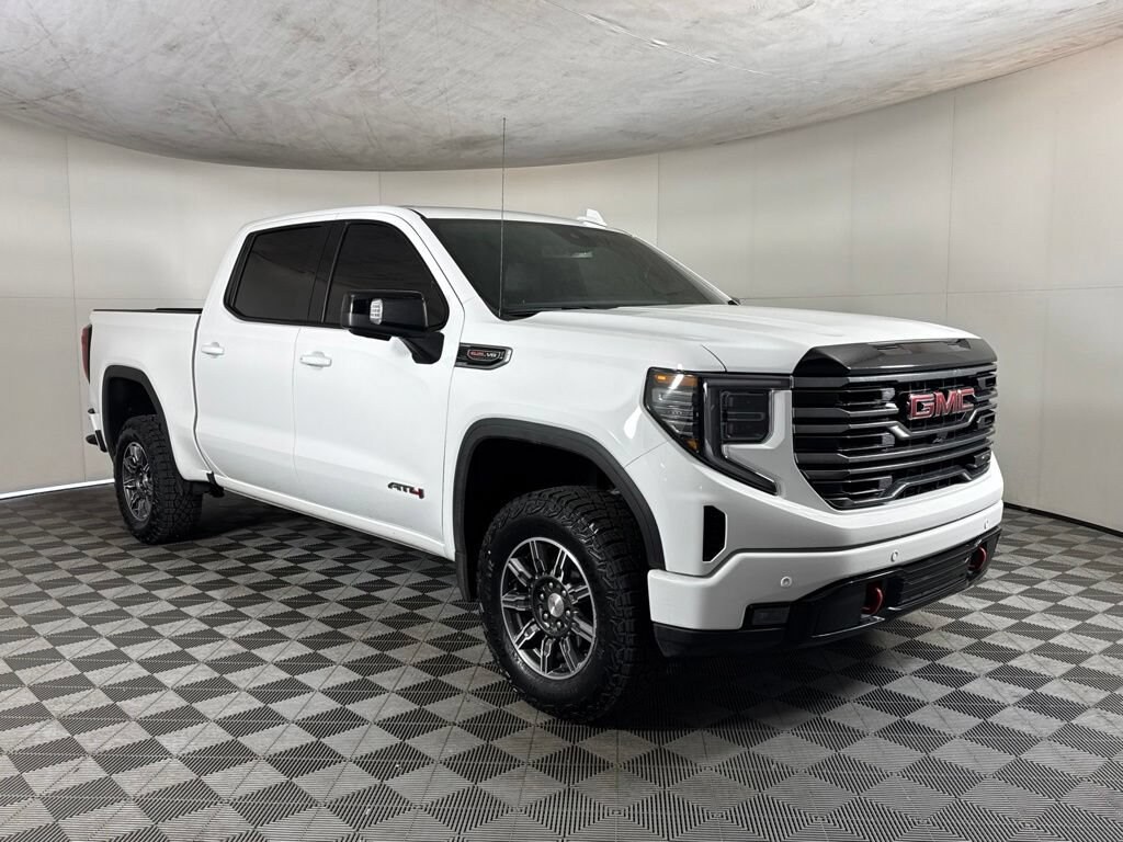 Used 2025 GMC Sierra 1500 AT4 Truck