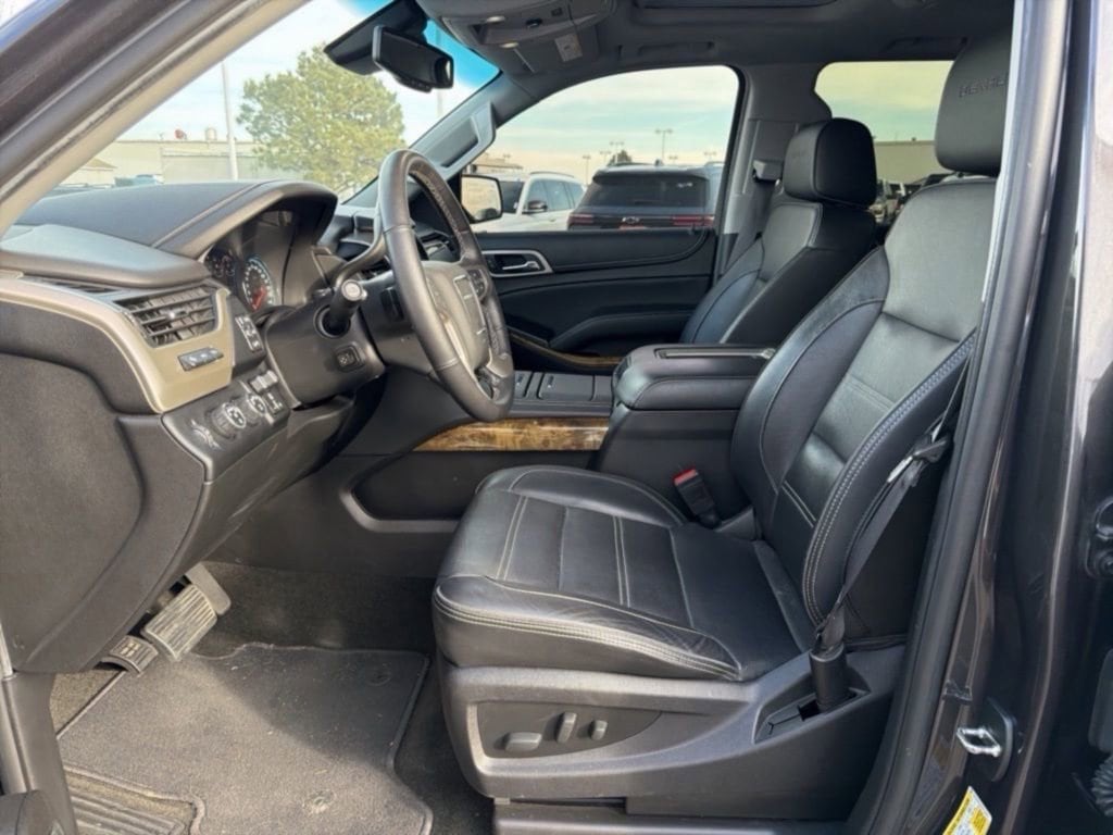 Used 2017 GMC Yukon XL Denali SUV