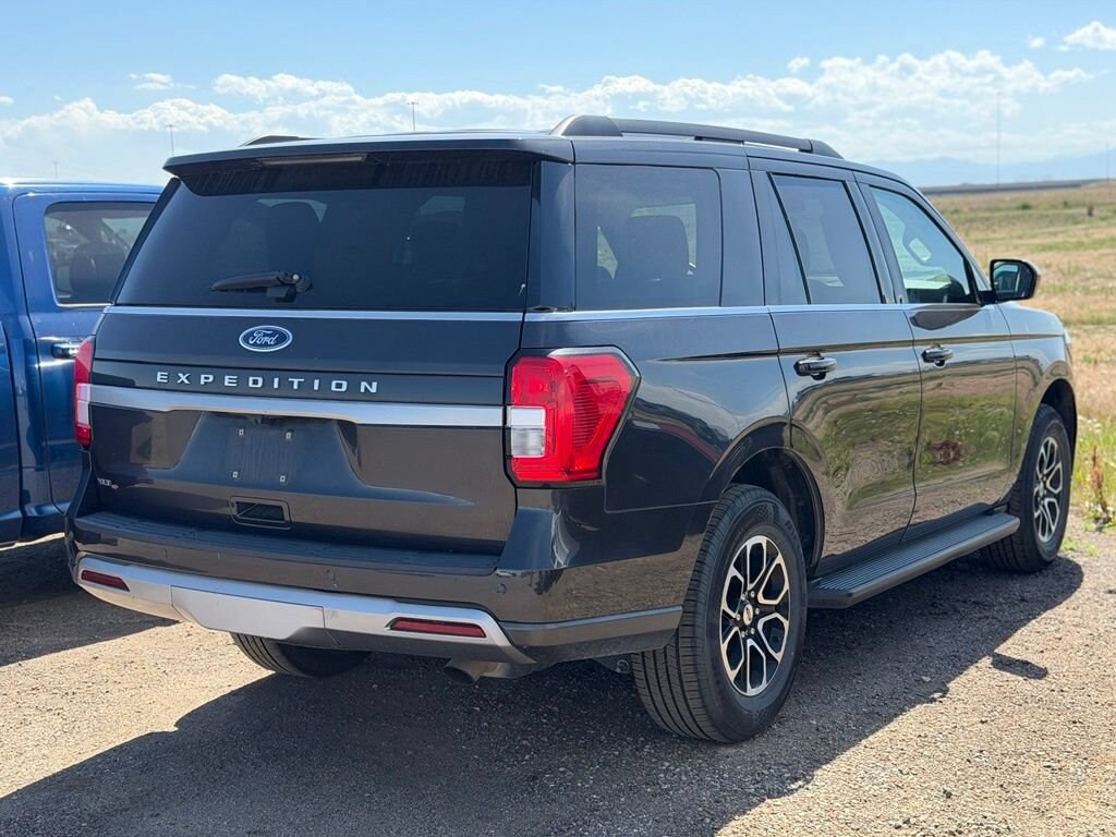 Used 2024 Ford Expedition XLT