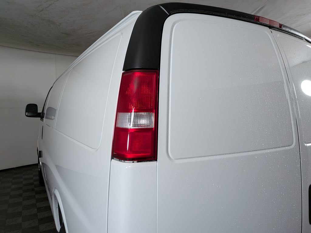 2026 Chevrolet Express Cargo Work Van - Photo 14