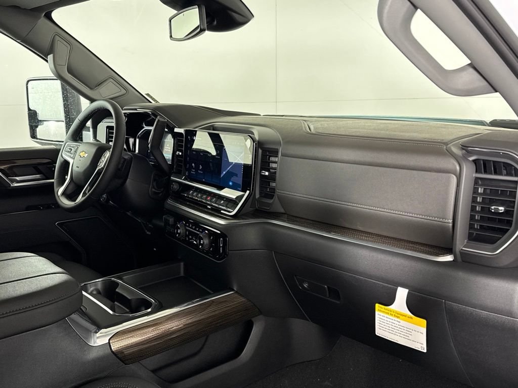 2026 Chevrolet Silverado 3500HD LT - Photo 32