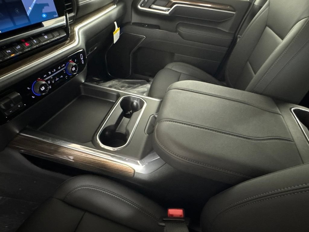 2026 Chevrolet Silverado 3500HD LT - Photo 21
