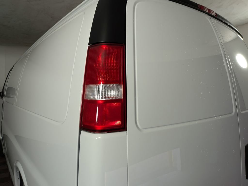 2026 Chevrolet Express Cargo Work Van - Photo 12