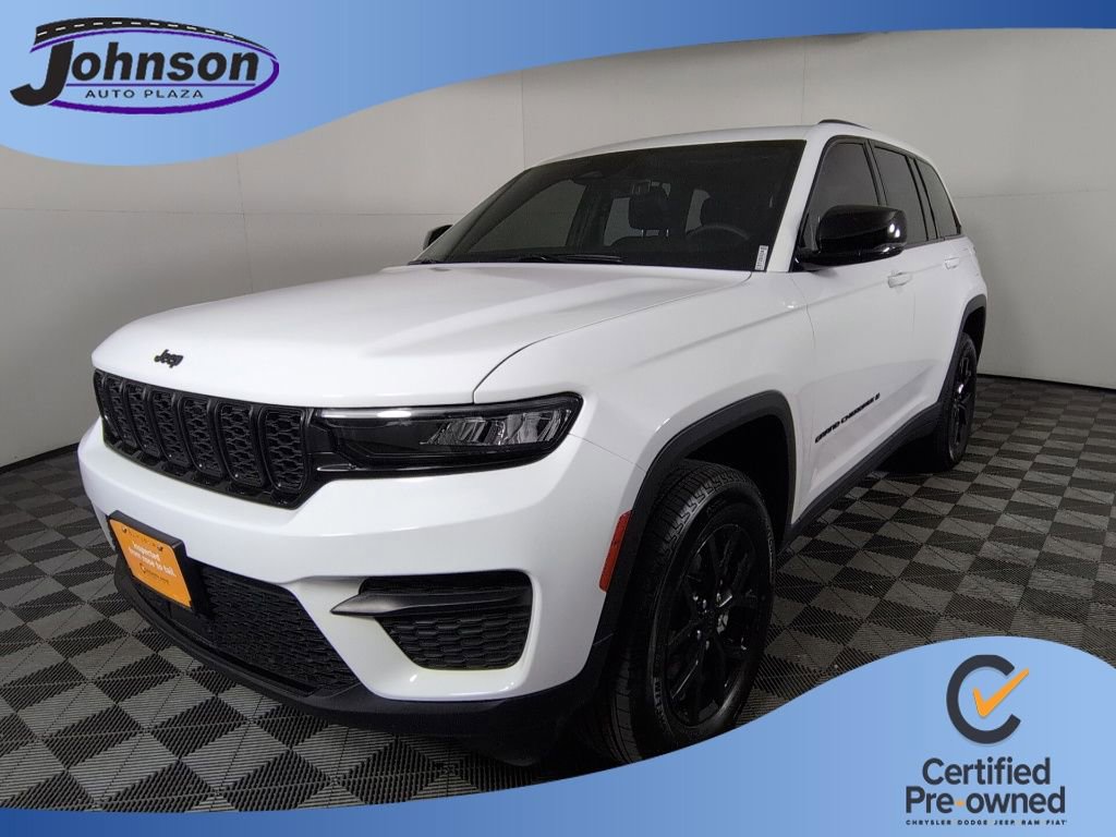 2025 Jeep Grand Cherokee Altitude X 4x4's photo